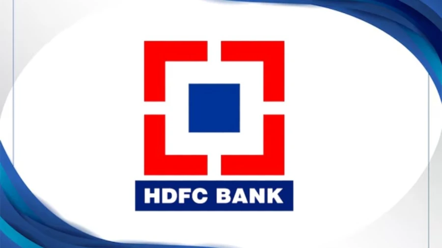 HDFC Regalia Gold Credit Card vs HDFC Millennia Credit Card