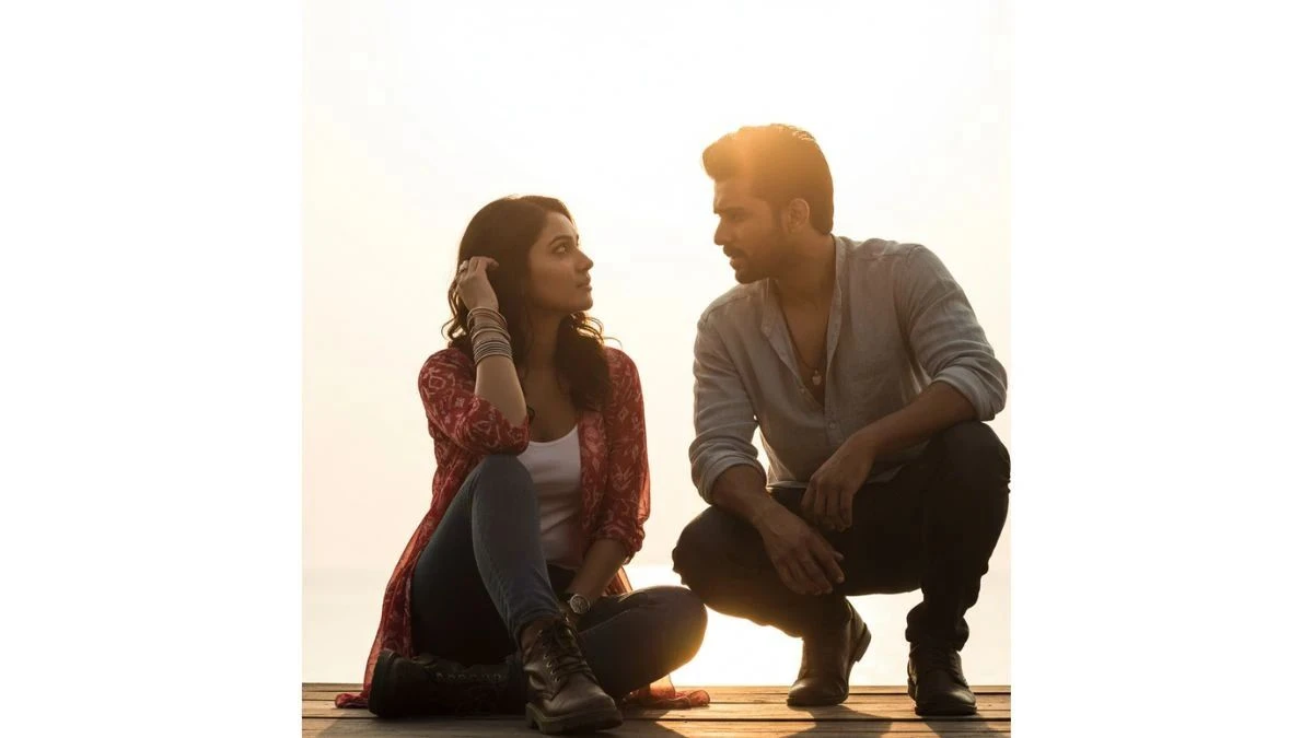 Trending Brahmastra Looks Gemini AI Editing Prompts for Couples: Create Stunning Looks with Gemini Nano Banana Edits - 668fb10f7a061d84333098